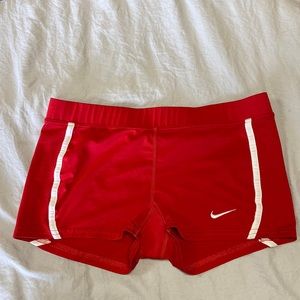 ‎Nike